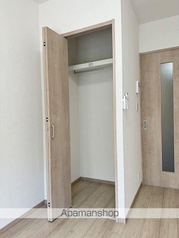 ロイヤルハイツ池田の内装写真