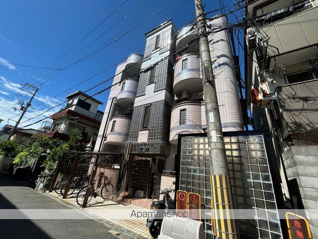 ロイヤルハイツ萱島の外観写真