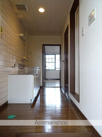 ホワイトキャッスル宮千代ビレジC棟の内装写真
