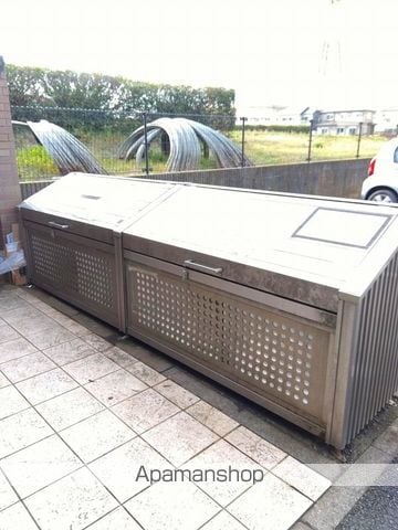 レオパレスKASHIWAの内装写真