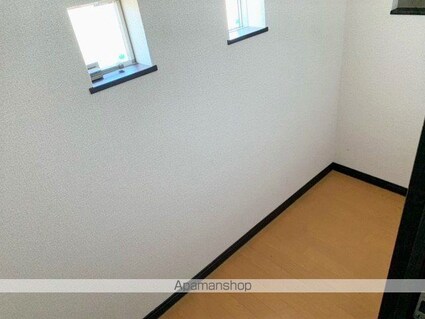 レオネクスト湯村[1K/30.33m2]の収納