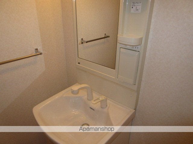 クレストールの内装写真