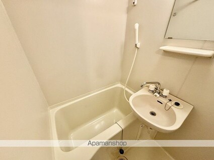 レオパレススカイパーク　ナカヤ[1K/28.02m2]のバス1