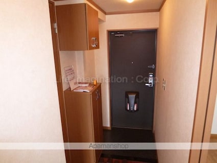 フォルティア[1LDK/36m2]の玄関