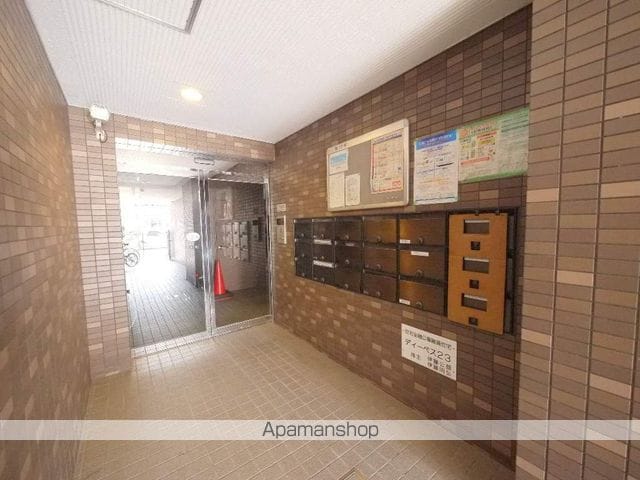 ディーベス23の玄関写真