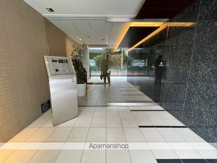 ルフォンプログレ中野富士見町[1R/27.13m2]のロビー