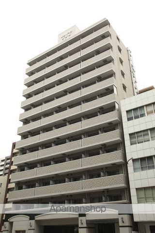 エスリード南森町駅前の外観写真