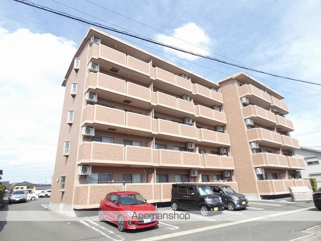 シャトレ伍番館の外観写真