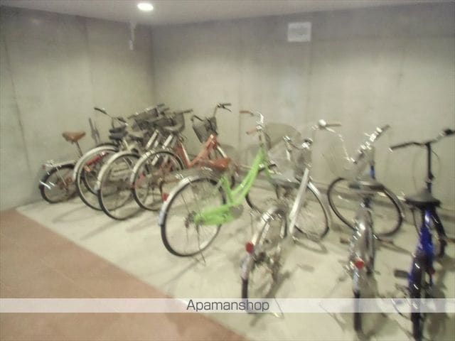 アルバミュウ811の内装写真