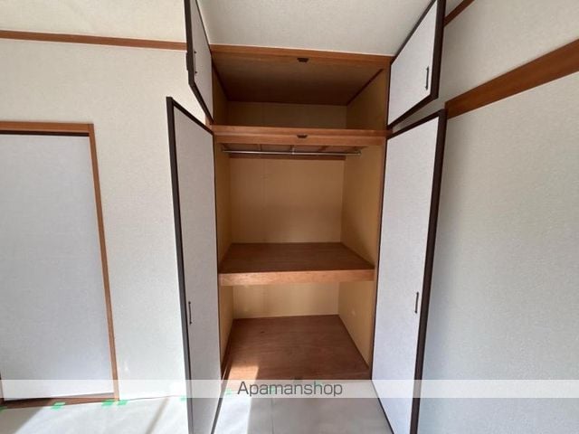 フラワーアネックスIIの内装写真