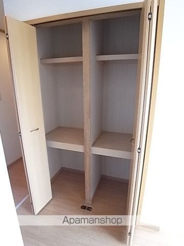 レインボー愛の内装写真