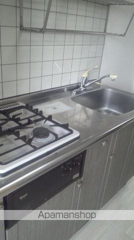 ロイヤルパーク大町の内装写真
