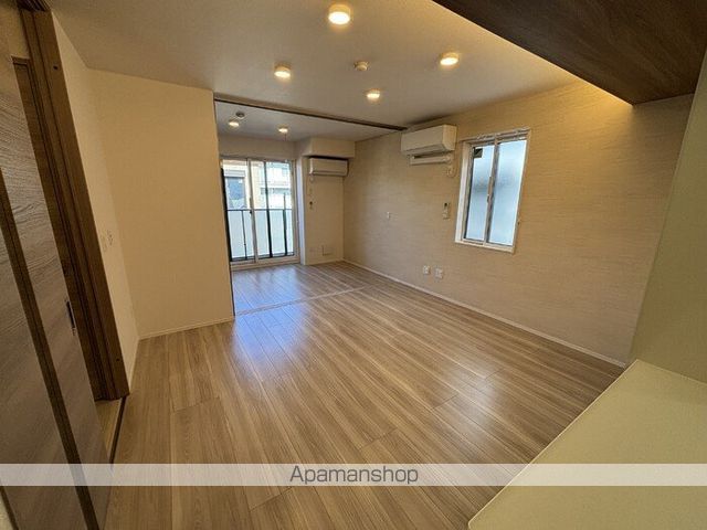CLASSEUM仙台小田原 IVの内装写真