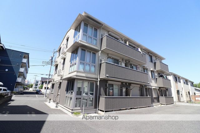 クレセント新町の外観写真