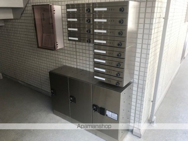 DーROOM元魚の内装写真