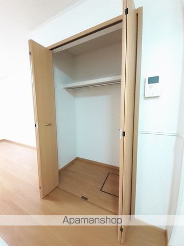 グラスコートIの内装写真