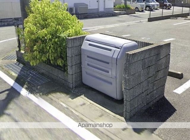 レオパレストルテンツァの内装写真