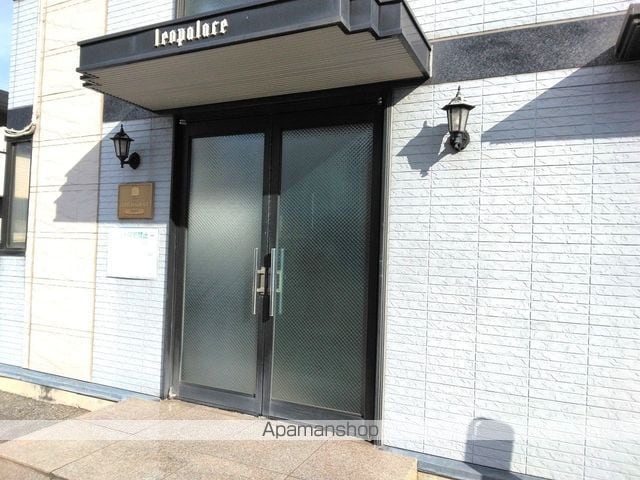 プルミエの玄関写真
