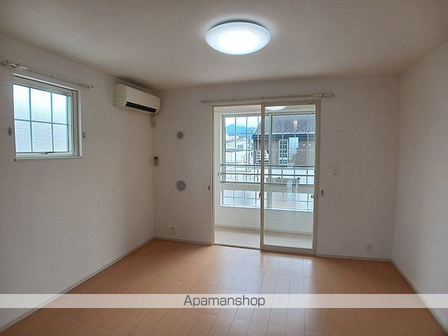 プラシードIIの内装写真