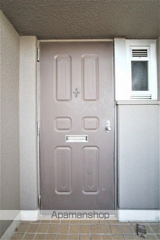 第3みずほビルディングの玄関写真