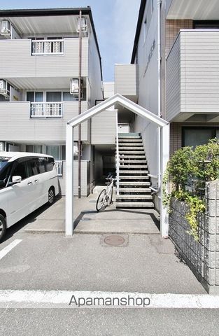 ペアスタ常三島の外観写真