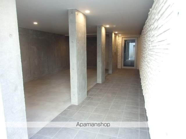 BELLA CASAの玄関写真