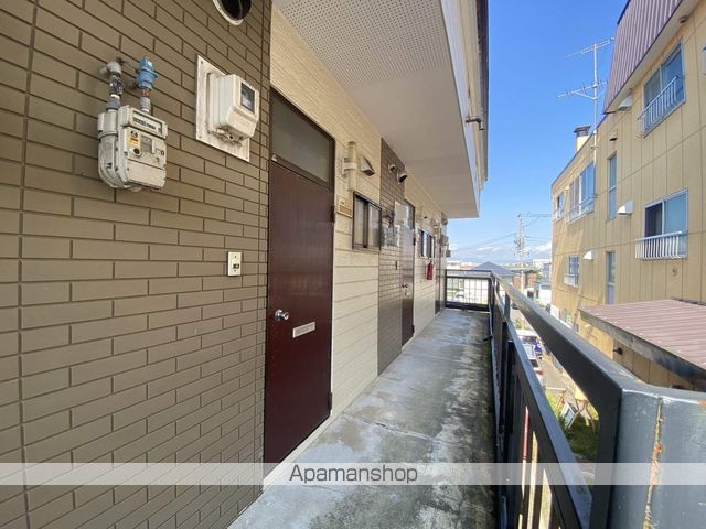 コーポ日吉の玄関写真