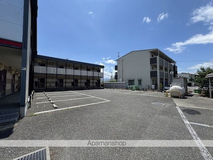 レオパレス隼[1K/21.81m2]の駐車場1