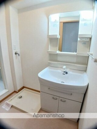 リバーサイド三条[1R/32.9m2]の洗面所