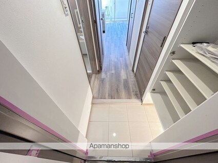 Ｄｅｒ　Ｇｌａｎｚ．Ｙ２比治山[1R/25.87m2]の玄関