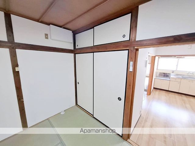 庄内幸町2−25−28の内装写真
