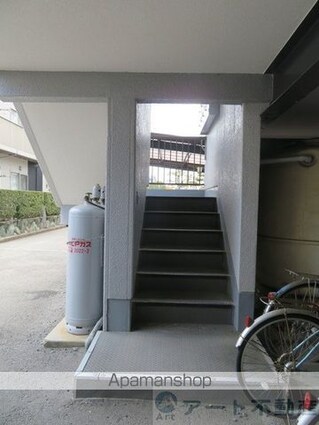 愛媛県松山市南久米町[2DK/38.71m2]のエントランス4