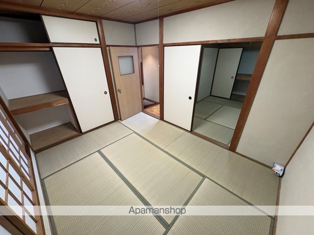 阪神電鉄本線 甲子園駅 徒歩11分 2階建 築43年の内装写真