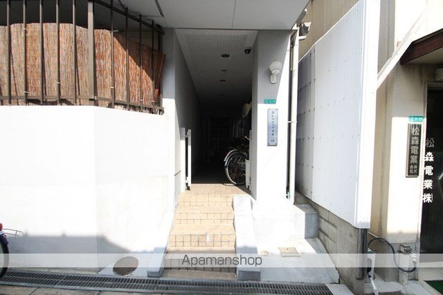 セレスティアル東三国の玄関写真