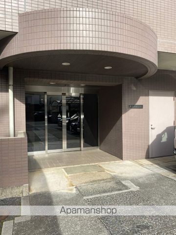 甲良町ハウスの玄関写真