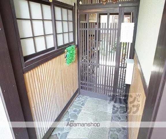宮川ハウスの玄関写真