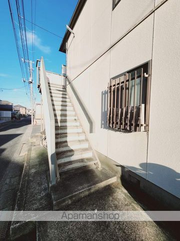 フラット祐光の玄関写真