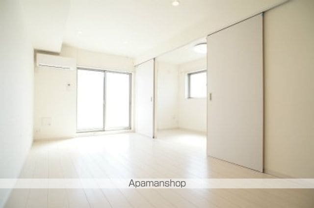 リブリ・小町の内装写真
