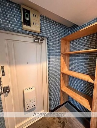 東京都杉並区高円寺北４丁目[1K/26.73m2]の玄関