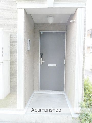 レオネクストパークサイドヒルIIの玄関写真