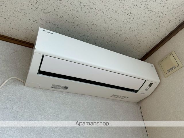フォーシーズンの内装写真