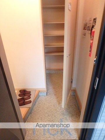 ラリュールIIの内装写真