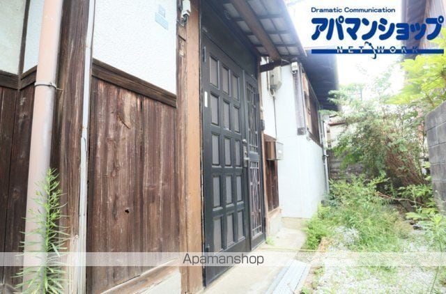 北新町貸家の外観写真