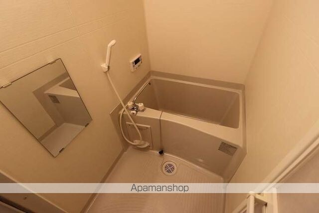 ニホコーポラスⅢ[1R/21.02m2]のバス