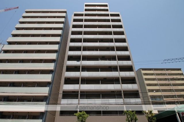 アスール江坂の外観写真