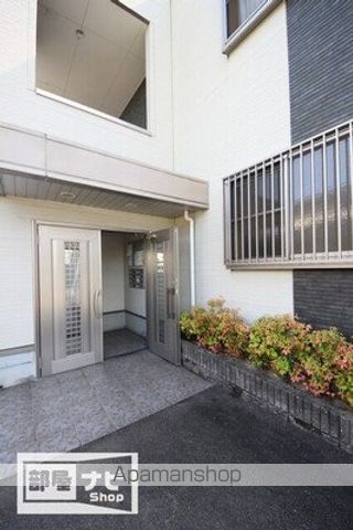フォブールラシュレの玄関写真