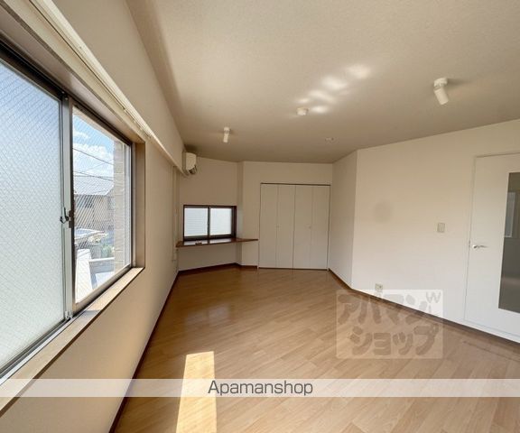 PARK HILLS OYAKEの内装写真
