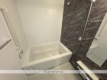 クレシア　ーＣｒｅｃｉａー[1LDK/48.55m2]のバス