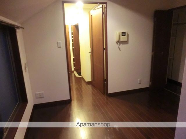 ドゥーエ西大島の内装写真