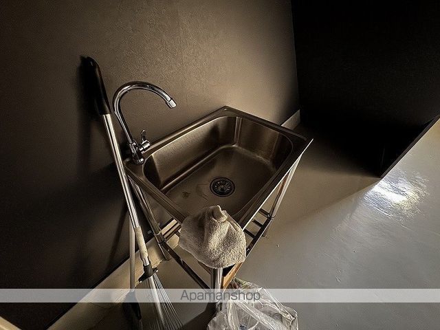ガレージハウス旭台の内装写真